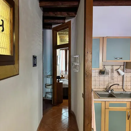 Casa Lalla - San Zeno * فيرونا